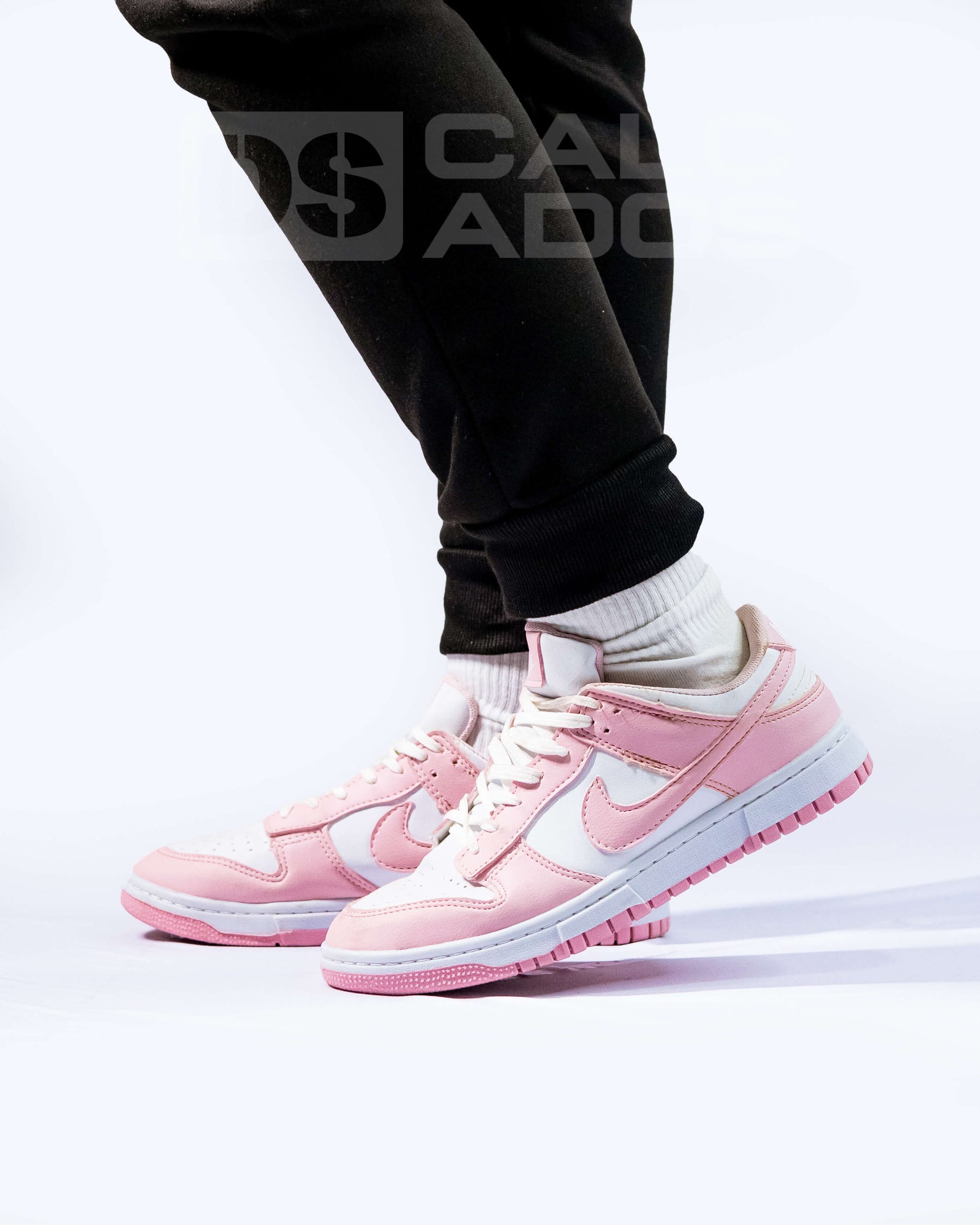 Dunk Low SB Rosa